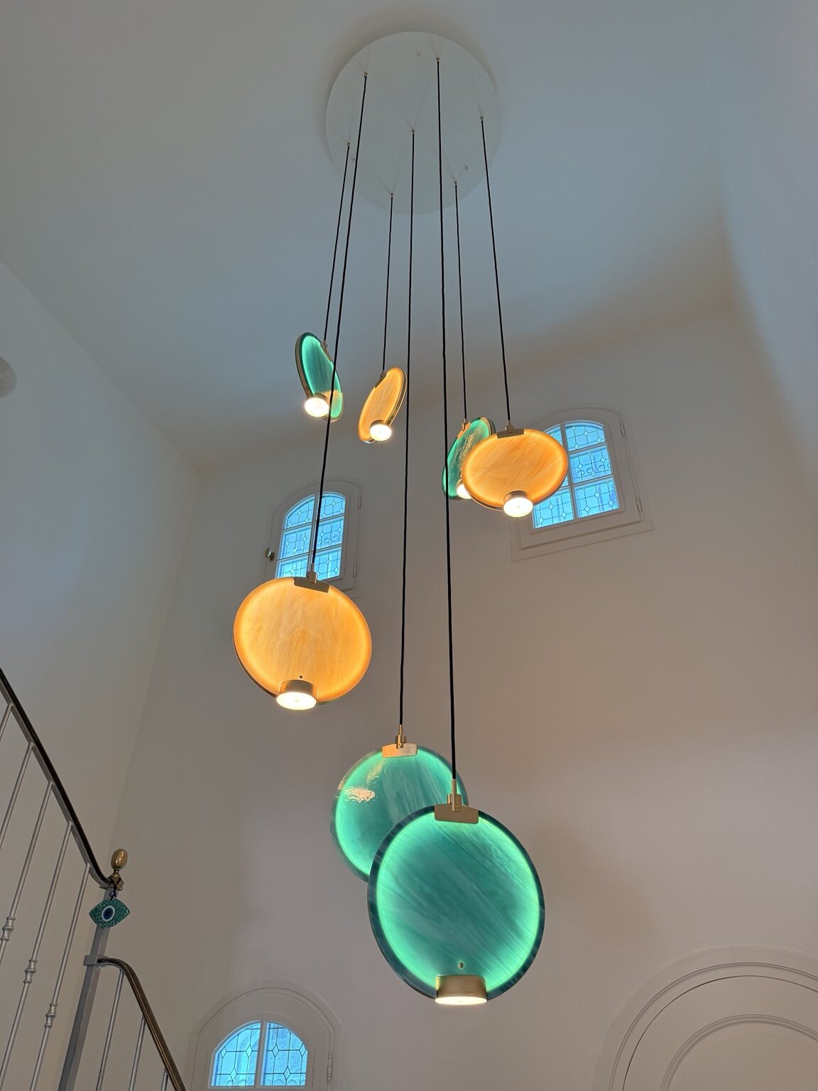 Suspension décorative contemporaine
